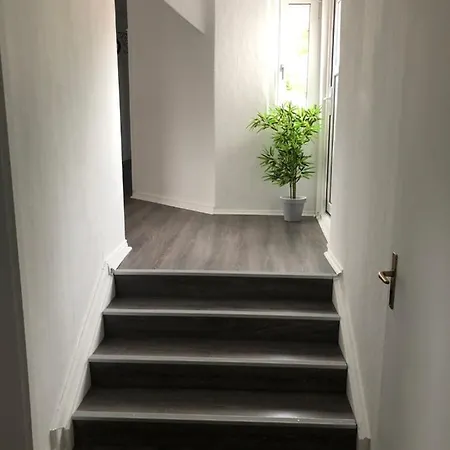 Sieben-berge-ferienwohnungen *